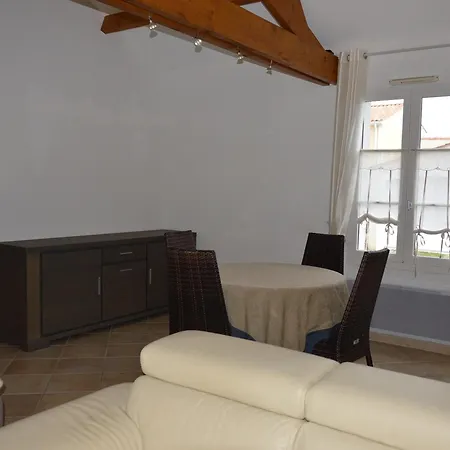 Holiday home Maison Confortable Avec Piscine Privee A Jean De Monts - Fr-1-323-571 *