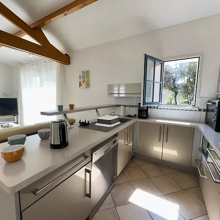 Maison Confortable Avec Piscine Privee A Jean De Monts - Fr-1-323-571 Holiday home Saint-Jean-de-Monts